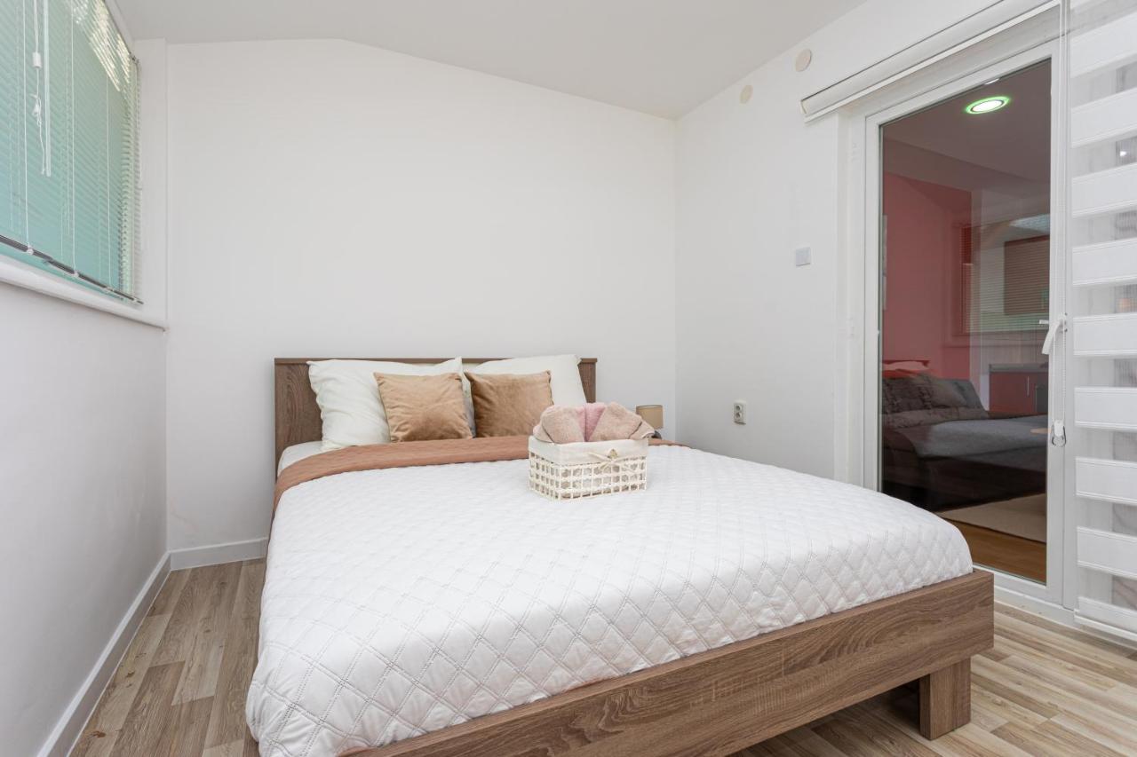 Apartments La Natalli Baska  Ngoại thất bức ảnh