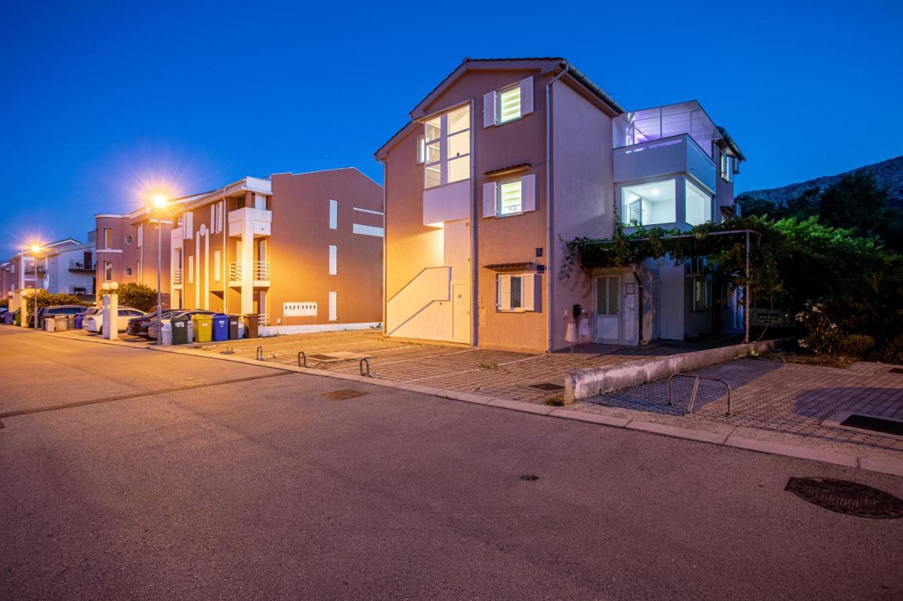 Apartments La Natalli Baska  Ngoại thất bức ảnh